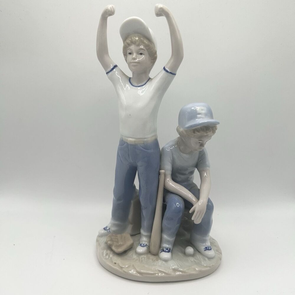 Baseball Competition Figurine Winner Loser Home Run Boys Paul Sebastian 1989
